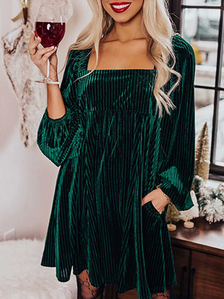 1960er Quadratischer Hals Puffärmel Samt Babydoll Kleid