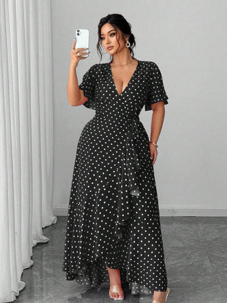[Übergröße] 40er Maxikleid mit Polka-Dots und V-Ausschnitt