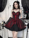 Bordeauxrotes 50er Gothic Jacquard-Kleid mit Rosen und Schnürung