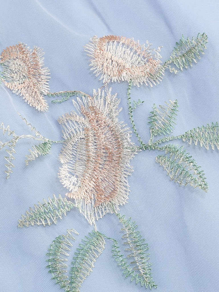 50er Kleid mit Blumen und Stickerei