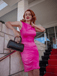 Rosenrot 1960s Satin Bleistiftkleid