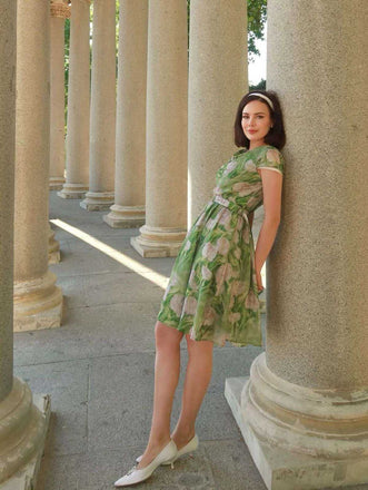 Grün 1960er Ölmalerei Rose Kleid