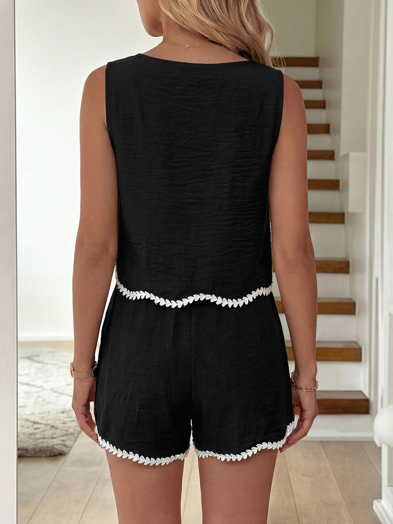 Schwarzes 50er Weste & Shorts Set mit Häkelarbeit und Besatz