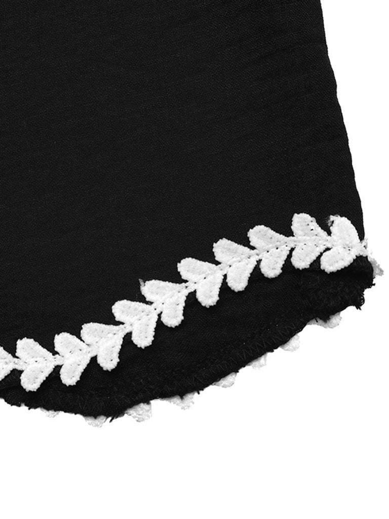 Schwarzes 50er Weste & Shorts Set mit Häkelarbeit und Besatz