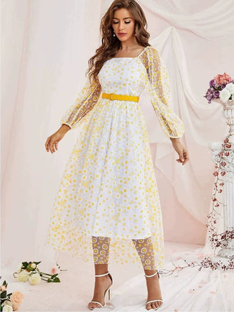 1940er Blumen Quadratischer Hals Gürtel Kleid