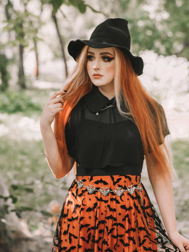 1950ER HALLOWEEN PATCHWORK KLEID MIT TRÄGERN & CAPE