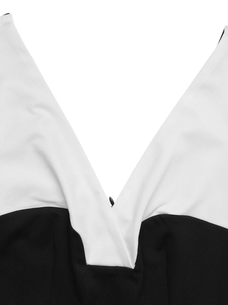 Schwarzer 30er Ärmelloses Jumpsuit mit V-Ausschnitt und Gürtel