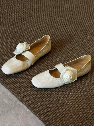 Schuhe mit Blumen, Mary Jane und 3D