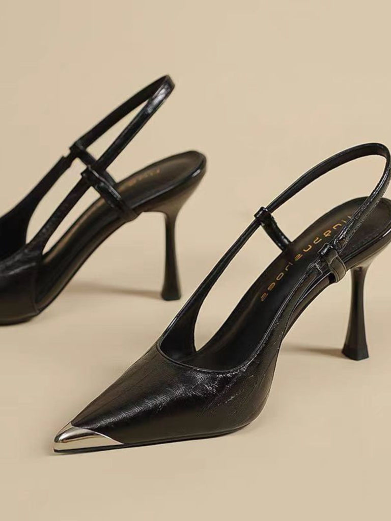 Pumps mit Spitz und Slingback