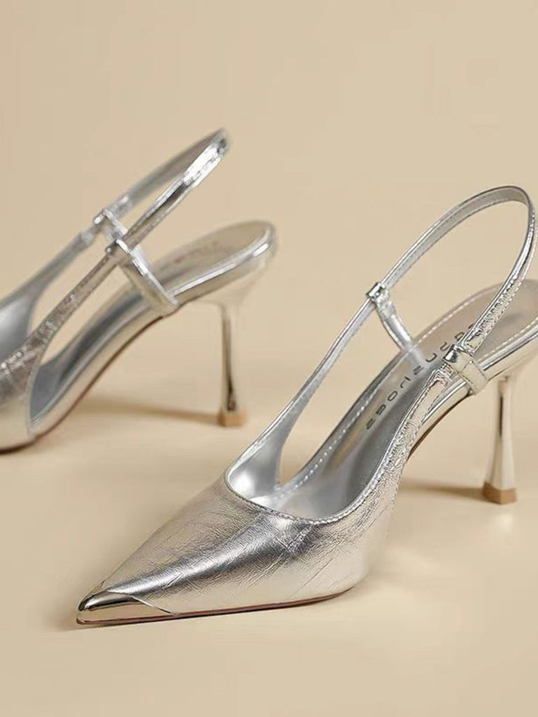 Pumps mit Spitz und Slingback