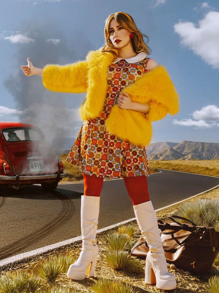 Orange 1960er Gänseblümchen Peter Pan Kragen Kleid