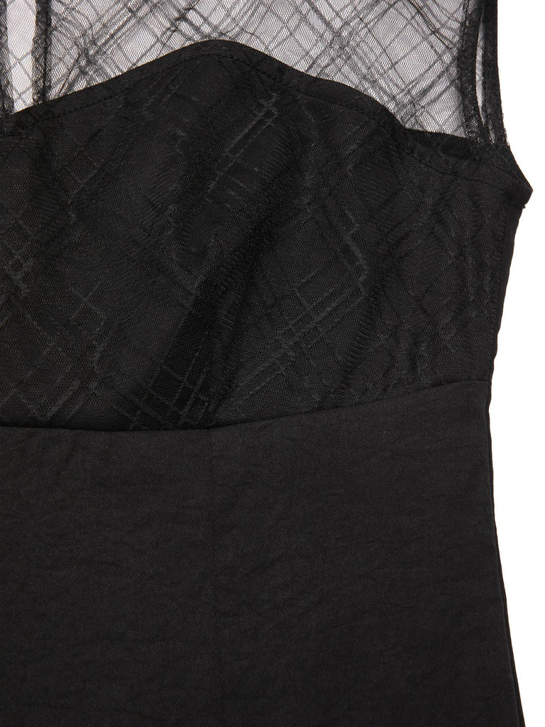 [Vorverkauf] Schwarz 1970er Spinnennetz Gem Hotel Transylvania Kleid