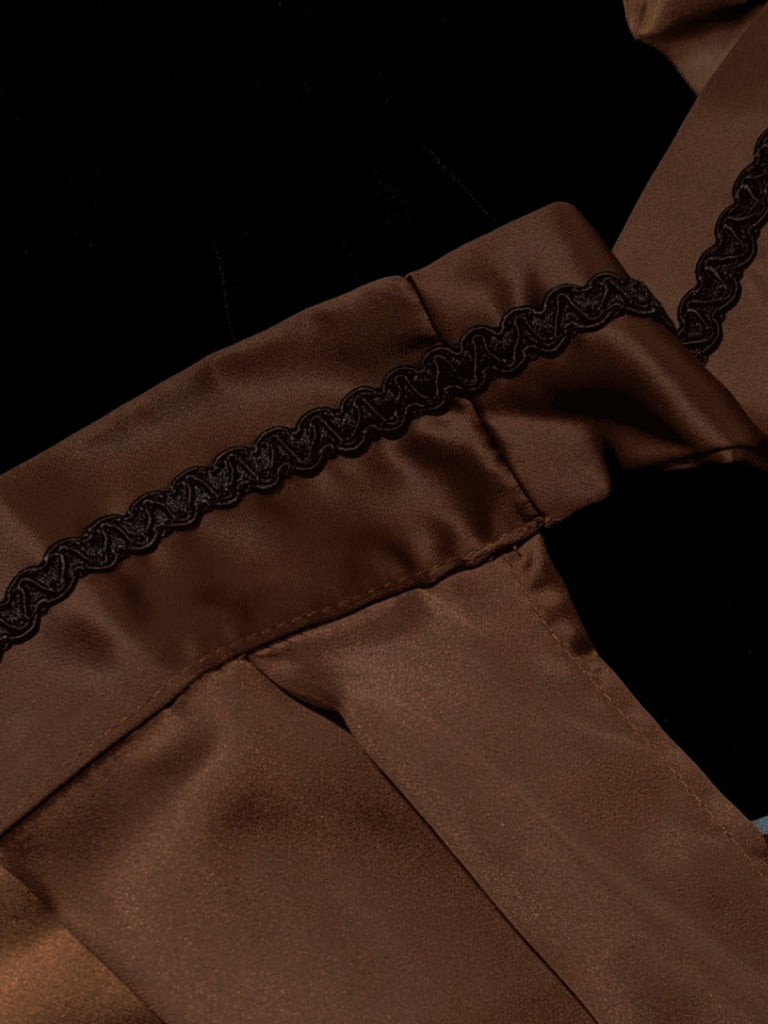 Braun 1950er Oktoberfest Dirndl Häkelsamt Kleid & Satin Plissiertes Schürze