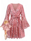 Rosa 1970er V-Ausschnitt Schlagärmel Pailletten Disco Kleid
