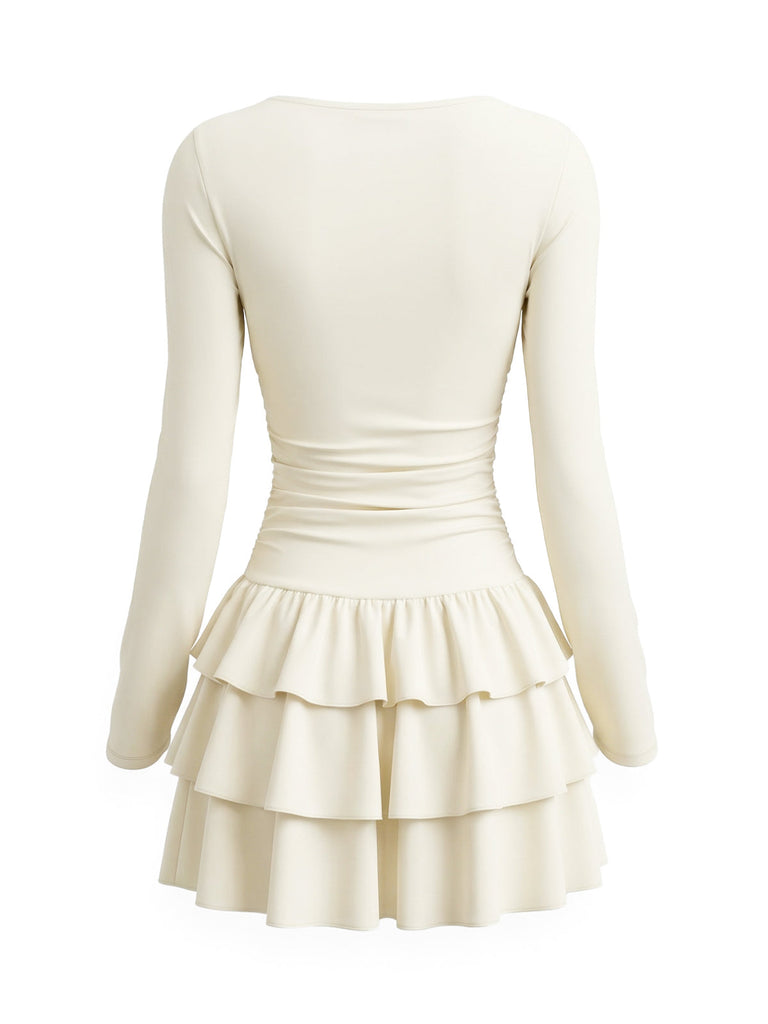 80er Minikleid mit Taillenraffung und gestuftem Rüschensaum