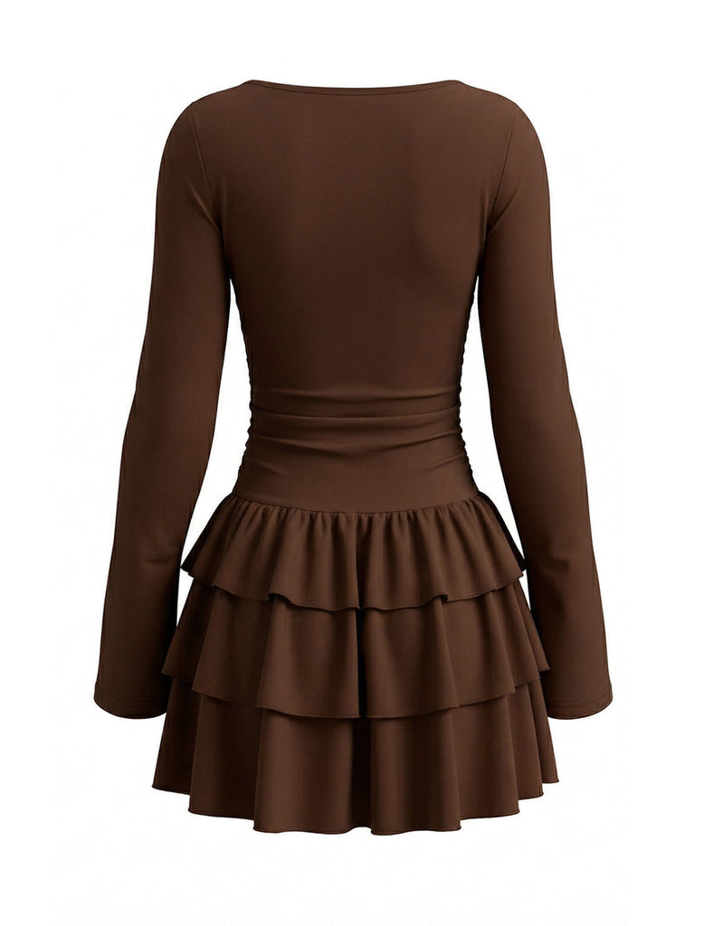 80er Minikleid mit Taillenraffung und gestuftem Rüschensaum