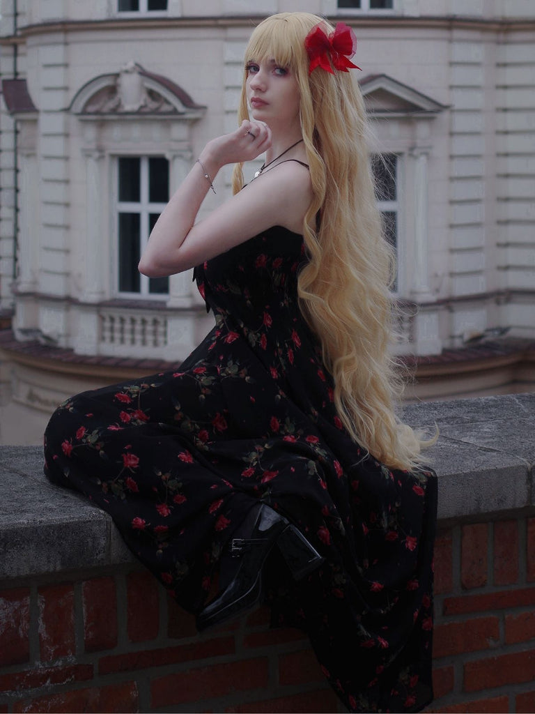 Schwarzes 30er Slip-Kleid mit Rosen und V-Ausschnitt