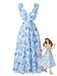 Blaues 50er Maxikleid mit Blumen-Print und Rüschen