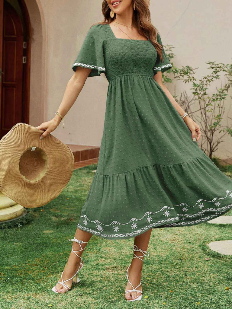 40er Jacquard-Kleid mit Stickerei und eckigem Ausschnitt