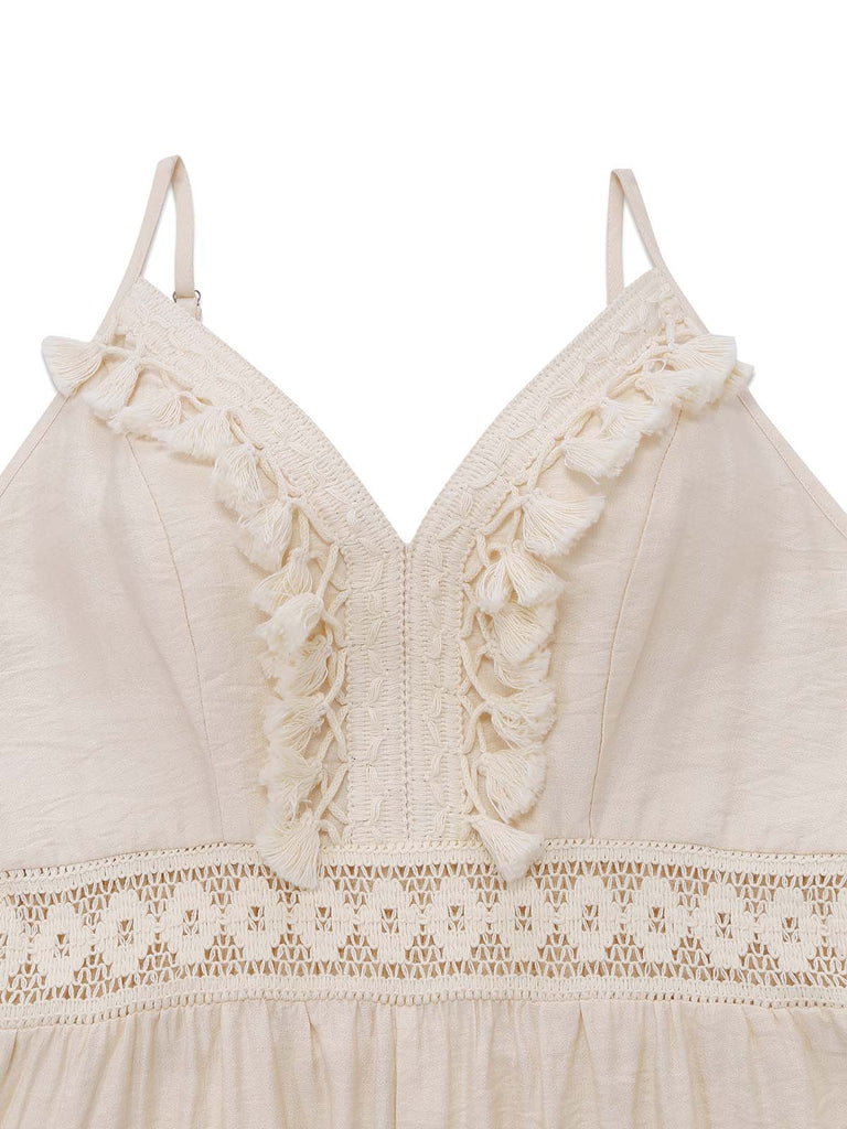 Beiger 70er Jumpsuit mit Häkelspitze und Fransenbesatz