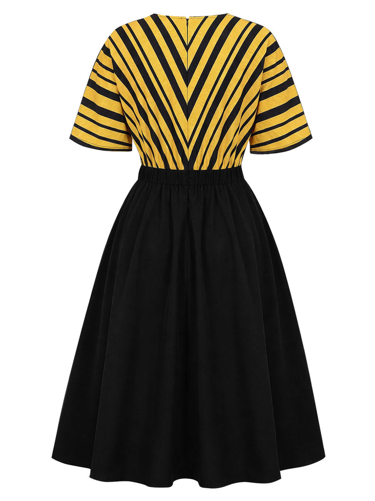 Goldenes 50er Kleid mit Streifen