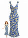Blaues 30er figurbetontes Kleid mit Blumen und Neckholder