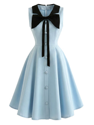 Blaues 50er Kleid mit Schleifenkragen