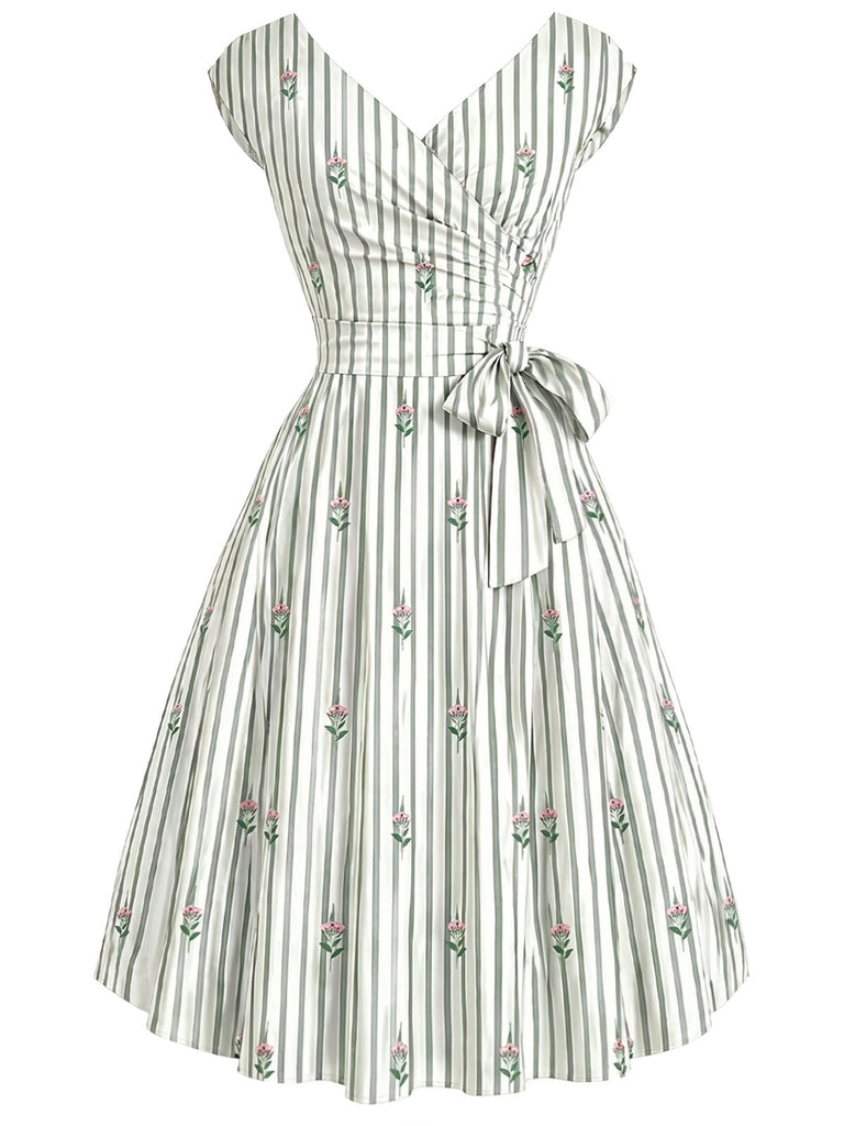 40er Kleid mit Kappärmel und Blumen