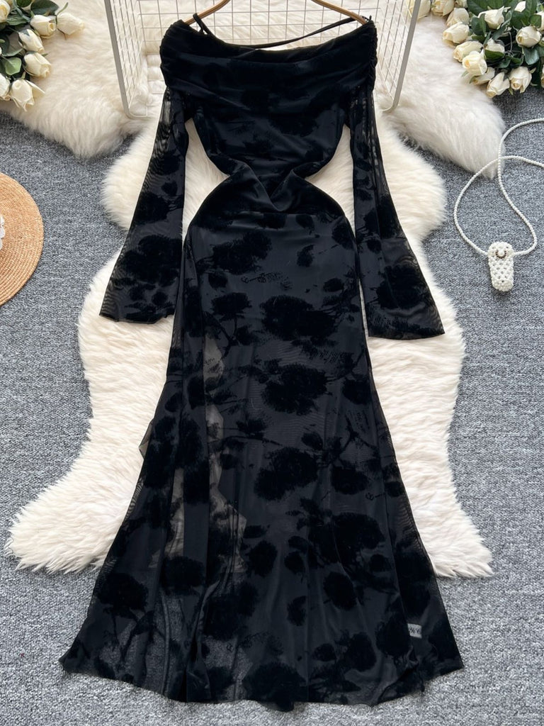 Schwarzes 30er schulterfreies Netzkleid mit Blumen