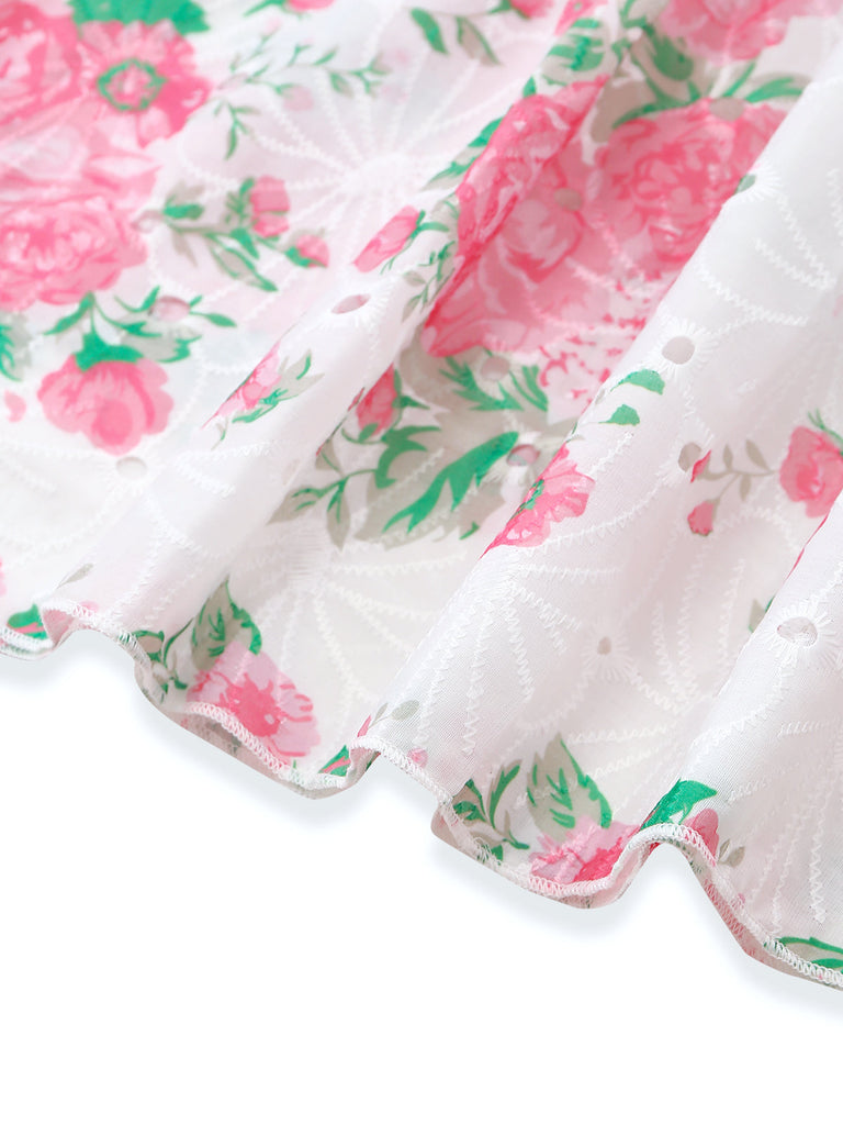 Weißes 50er Kleid mit Bindeband und Blumenstickerei