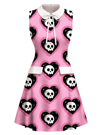 [Vorverkauf] Rosa 60er Gothic-Kleid mit Totenkopf-Herz-Print und Peter-Pan-Kragen