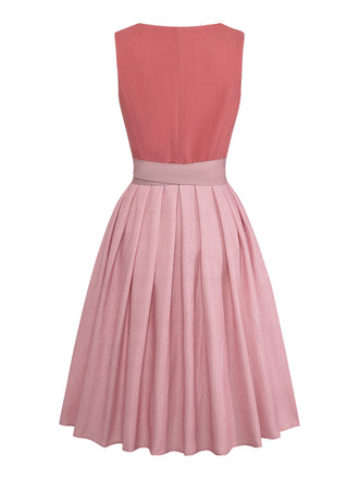 Rosa 50er Oktoberfest-Dirndl-Set mit Samt-Detail und Schürze