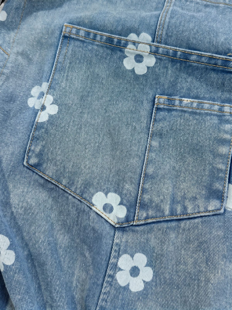 40er Jeans-Jumpsuit mit Blumen und Patchwork