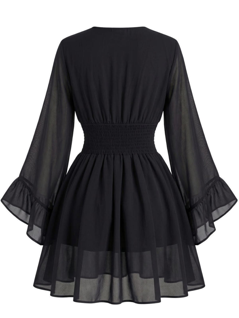 Schwarzes 30er Chiffon-Minikleid mit V-Ausschnitt und Smok