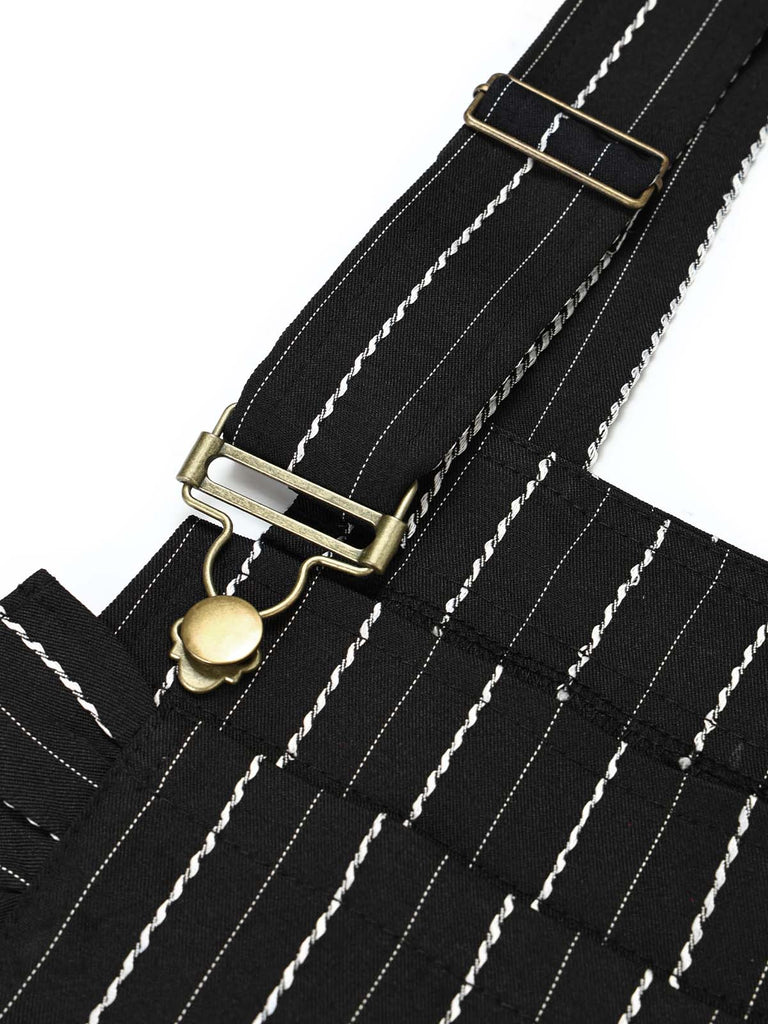 Schwarzer 30er Nadelstreifen-Overall mit Taschen und Rüschen