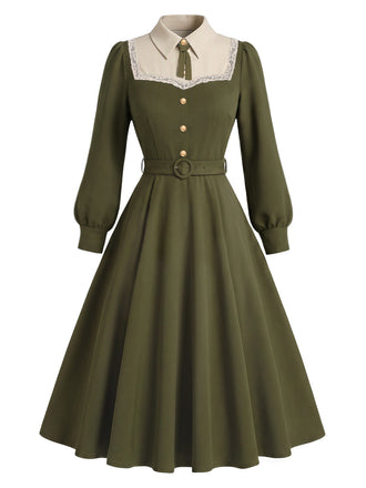 40er Kleid mit Knöpfen und Schleifengürtel