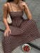Braunes 30er Maxikleid mit Spaghettiträger und Cut-out
