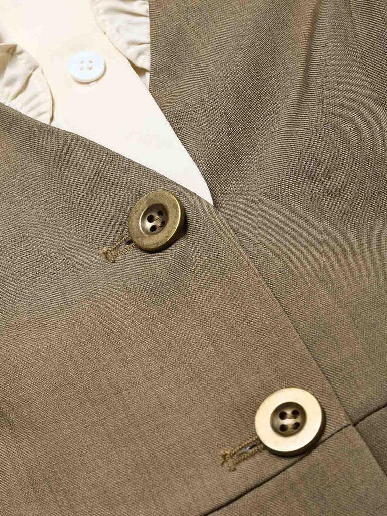 Braunes 40er Kleid im Zweiteiler-Look mit Rüschen