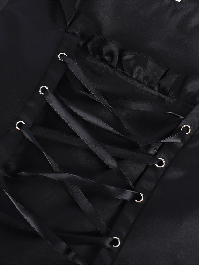 Schwarzes 70er Hexenkleid mit Kapuze und Mittelalter-Look