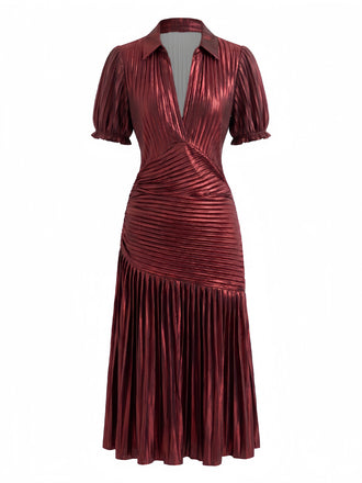70er Metallic-Plisseekleid mit tiefem V-Ausschnitt und kurzen Ärmeln