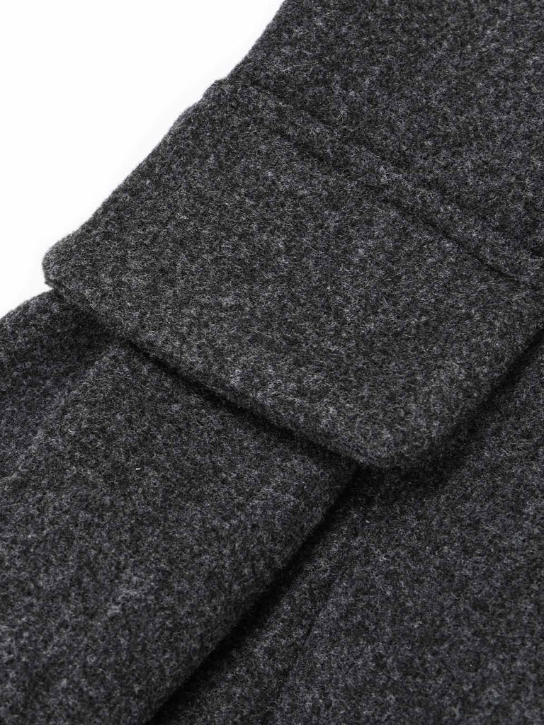 Dunkelgraue 50er taillierte Doppelreiherjacke mit Revers und Schößchen