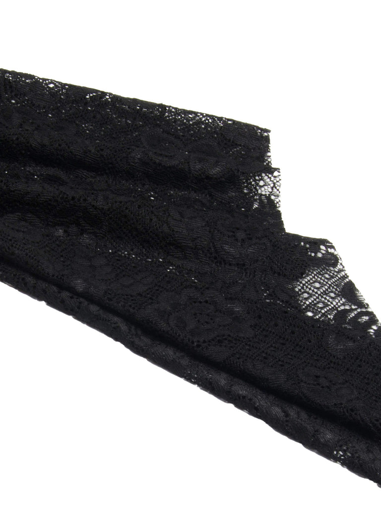 Schwarzes 80er Gothic Kapuzen-Maxikleid mit Spitze und Glockenärmeln