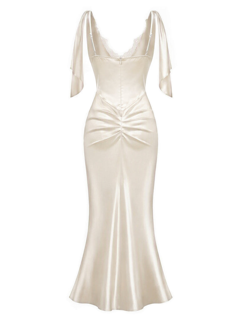 Champagnerfarbenes 30er Satin-Nachtkleid mit Spitze und Korsett-Taille