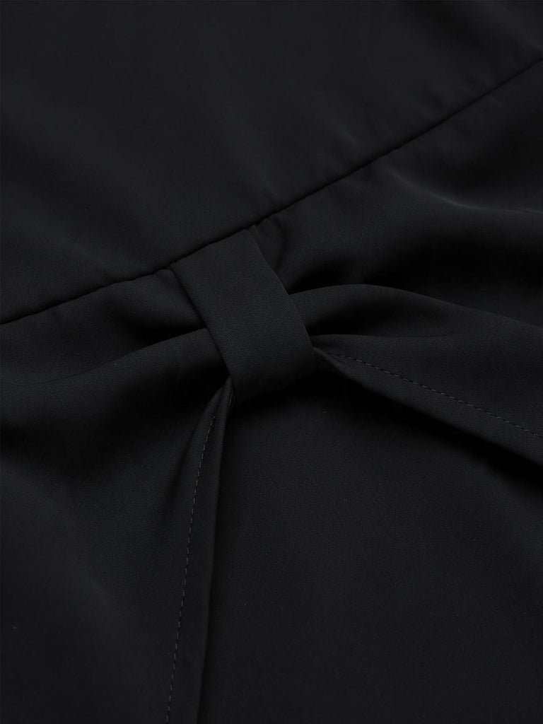 60er Neckholder-Bleistiftkleid mit Skelett-Hand- und Fledermausprint