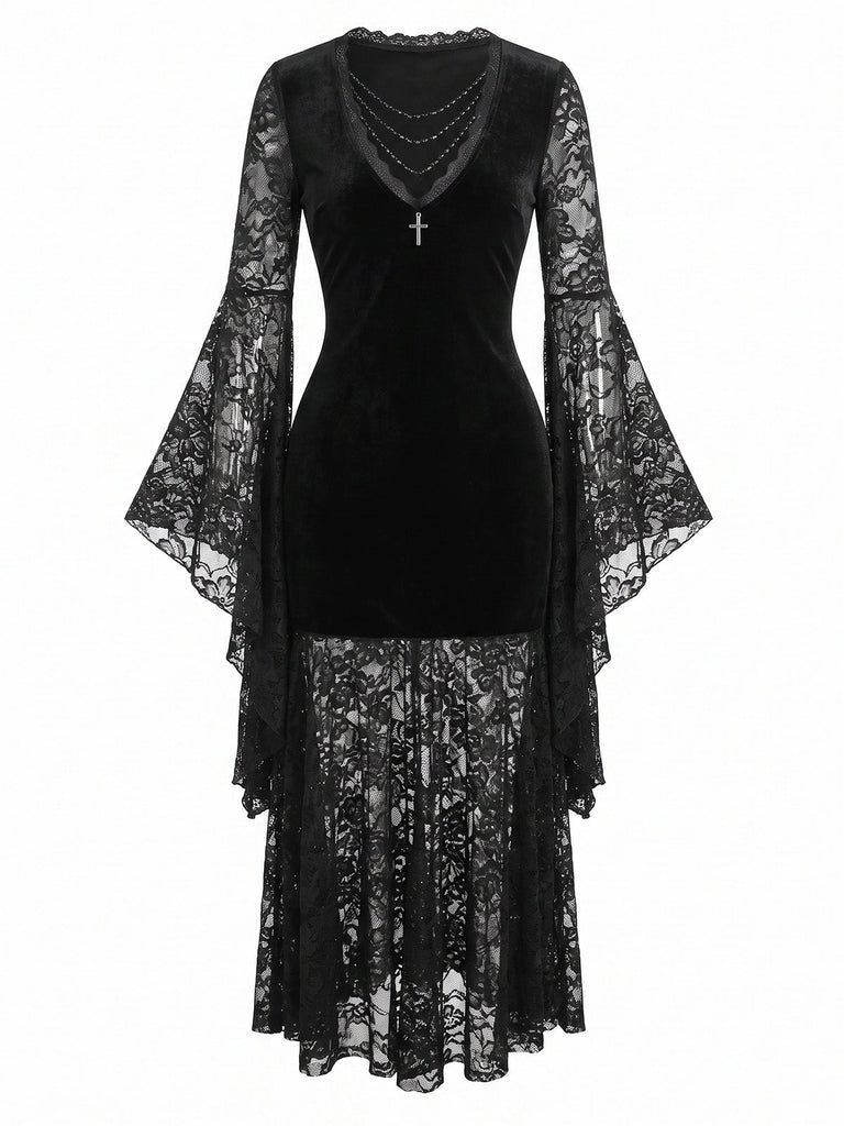 Schwarzes 70er Gothic Samtkleid mit Spitze und Fledermausärmeln