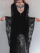 Schwarzes 70er Gothic Samtkleid mit Spitze und Fledermausärmeln