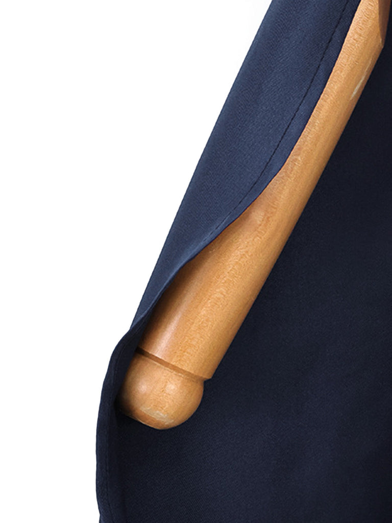 Marineblaues 70er Königin-Kostüm-Plisseekleid mit Cape