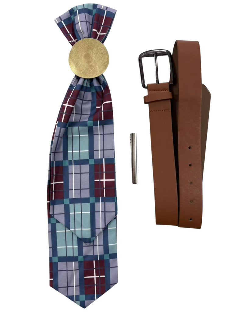 Grünes 40er Mittelalterkleid aus Samt mit Stickerei und Gürtel