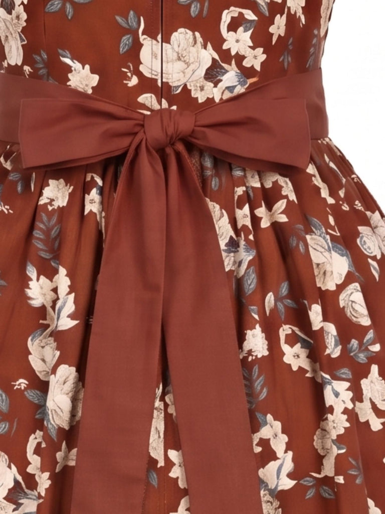 50er Oktoberfest-Dirndlset aus Rüschen-Croptop, Blumenkleid, Schürze