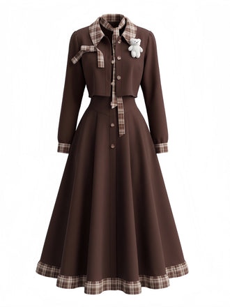 Braunes 40er Set aus Spaghettiträgerkleid & Kurzjacke mit Karobesatz